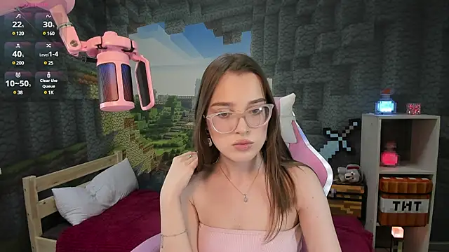 kaisajenner online show from March 2025 08:03:02 PM