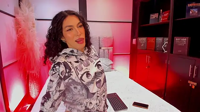 allicemackenzie online show from December 2025 04:39:02 AM