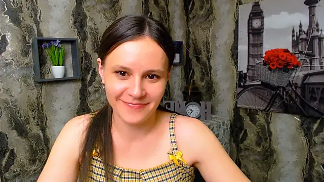 ValeriaHeart  online show from March 2025 04:13:02 PM