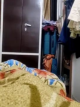 Hot funky boy online show from February 2025 05:36:02 PM