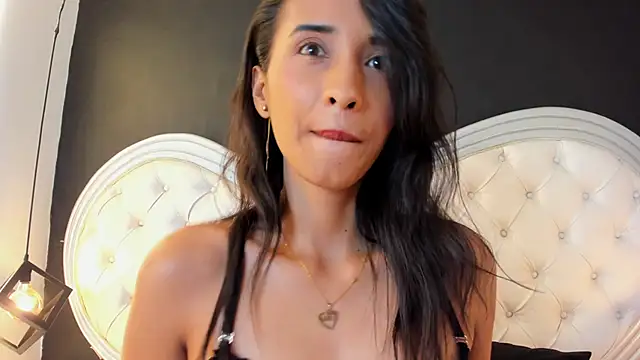 Keyla  Jones online show from March 2025 01:21:02 AM