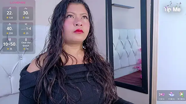 Rachel new20 online show from October 2025 09:22:01 PM