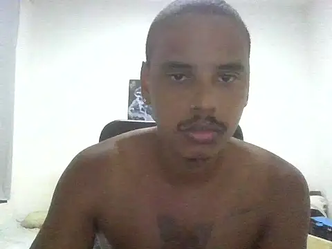 Snapshot of ONegodoce25 chatting on May 2026 10:39:01 PM ONegodoce25 online show from May 2026 10:39:01 PM