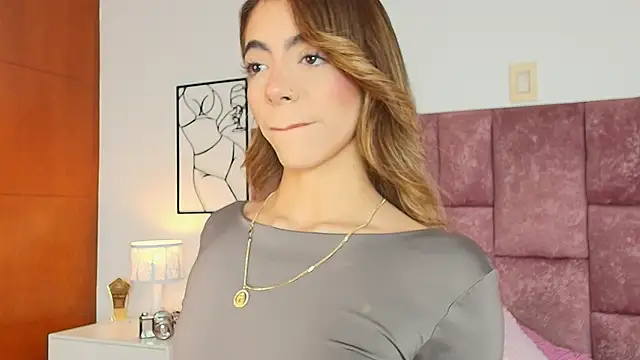 Snapshot of Violetta_Ficher chatting on July 2026 07:05:02 PM Violetta Ficher online show from July 2026 07:05:02 PM