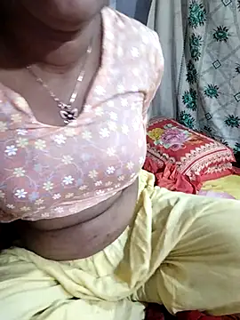 monekhan123 online show from February 2025 11:44:02 AM