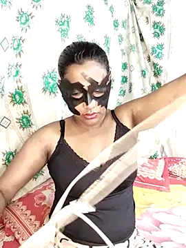 monekhan123 online show from February 2025 04:59:02 PM