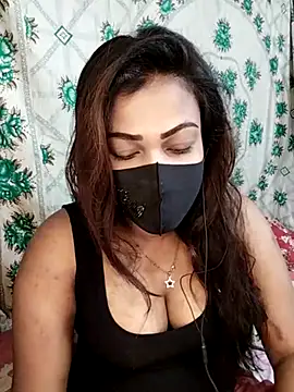 monekhan123 online show from March 2025 04:51:02 PM