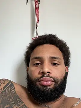 Snapshot of BigDay28 chatting on February 2026 03:40:02 PM BigDay28 online show from February 2026 03:40:02 PM