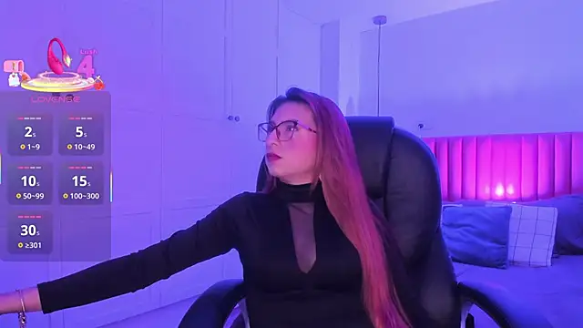 fer angel  online show from February 2025 01:22:02 PM