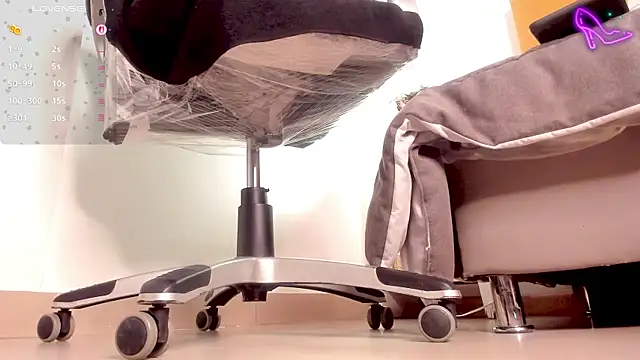 fer angel  online show from October 2025 10:57:02 AM