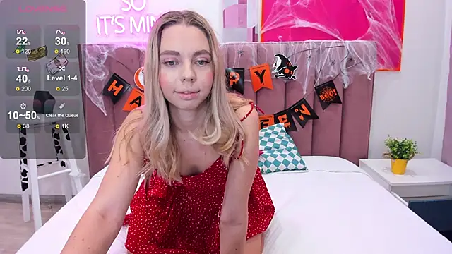 TessaAdorable online show from November 2025 01:41:01 AM