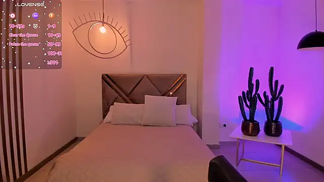 BeccaBaxter online show from October 2025 07:02:01 PM