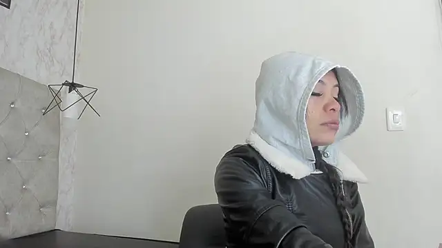 Raichell  online show from June 2026 11:56:02 AM