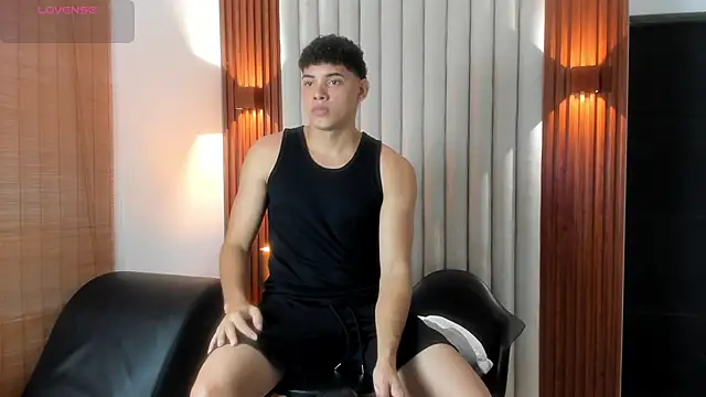 Justin mack online show from September 2025 12:41:02 PM