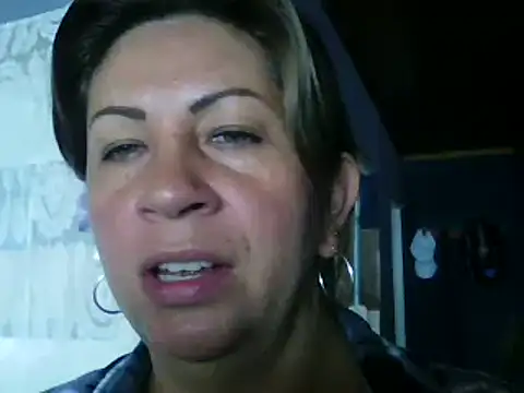 Snapshot of xxsexycutexxx chatting on March 2025 02:01:02 PM xxsexycutexxx online show from March 2025 02:01:02 PM