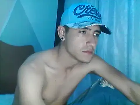 Snapshot of daimon_king05 chatting on February 2025 02:39:01 AM daimon king05 online show from February 2025 02:39:01 AM