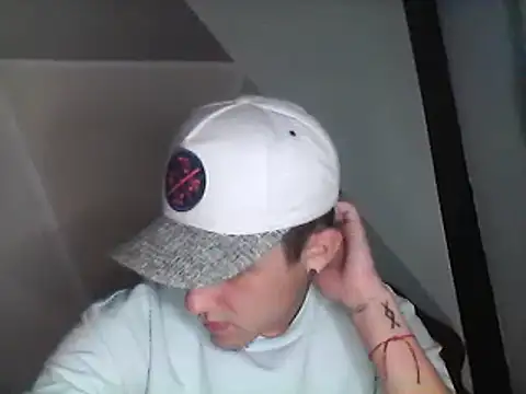 Snapshot of daimon_king05 chatting on February 2025 12:10:02 AM daimon king05 online show from February 2025 12:10:02 AM