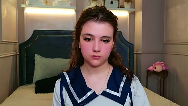Pauline Heaven online show from May 2026 05:36:02 AM