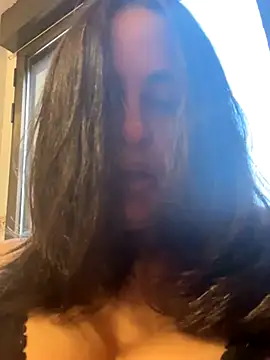 laarti online show from November 2025 03:50:01 PM