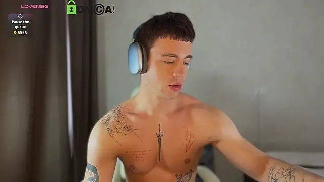 VincentSmith02 online show from February 2026 11:53:02 AM