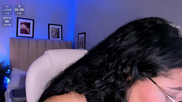 Snapshot of _michel_bbw chatting on June 2026 02:43:02 AM michel bbw online show from June 2026 02:43:02 AM
