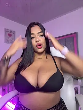 Snapshot of Alexa_candy18 chatting on June 2026 11:39:02 PM Alexa candy18 online show from June 2026 11:39:02 PM