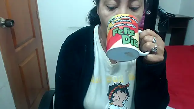 Siblleyx online show from February 2025 06:43:01 PM