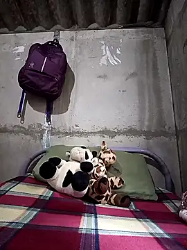 Ariell Kieran online show from February 2025 06:55:01 PM