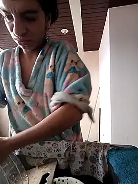 Ariell Kieran online show from March 2025 05:50:02 PM