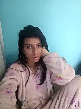 Ariell Kieran online show from September 2025 06:08:01 PM