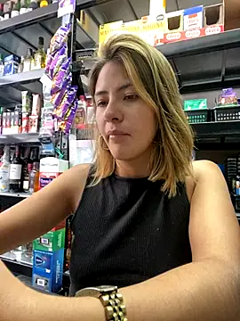 Andrea18 blonde online show from November 2025 02:49:02 PM