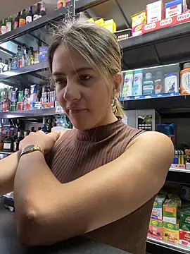 Andrea18 blonde online show from April 2026 02:44:02 PM