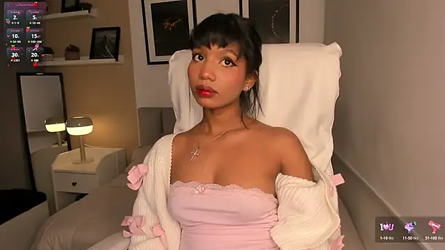 Gigi Strawberry online show from October 2025 04:57:01 AM