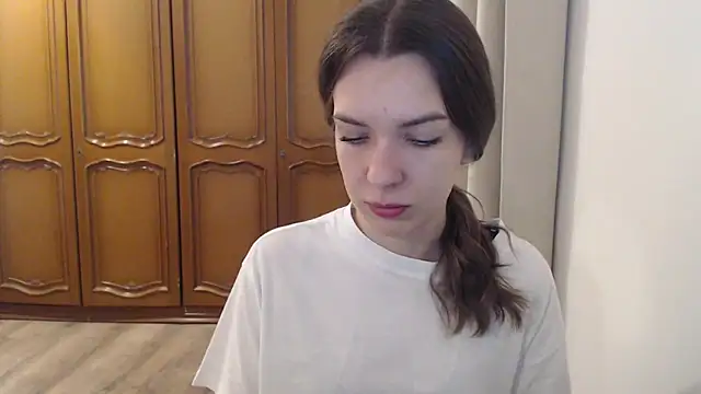 aurora lust online show from October 2025 06:28:02 AM