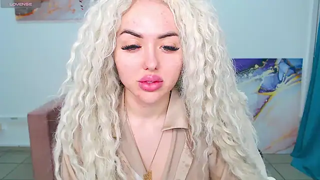 MissisCaty online show from February 2025 04:12:02 AM