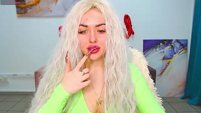 MissisCaty online show from March 2025 12:46:01 PM