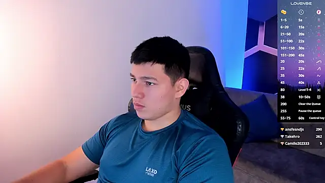 Snapshot of JamesCr_ chatting on January 2026 04:05:02 AM JamesCr online show from January 2026 04:05:02 AM