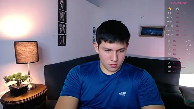 Snapshot of JamesCr_ chatting on February 2026 12:26:01 AM JamesCr online show from February 2026 12:26:01 AM