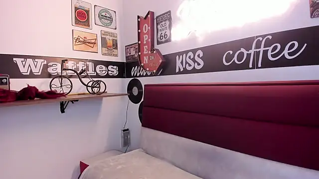 cassidy blossom online show from March 2025 02:21:01 AM