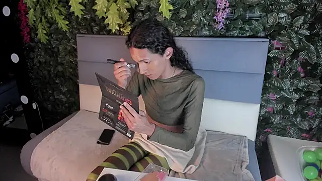 cassidy blossom online show from March 2025 02:53:02 AM