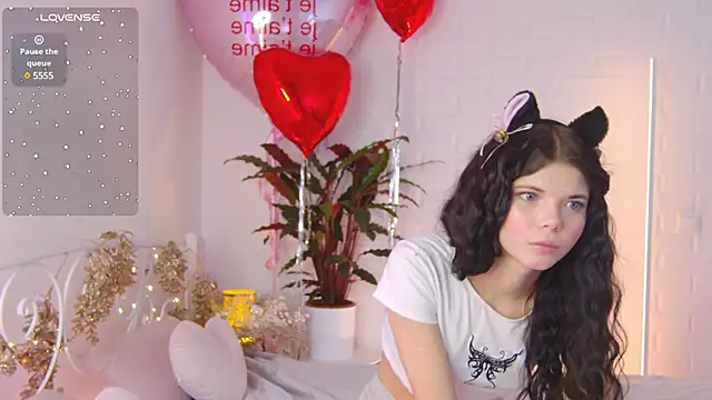 Maytaai online show from February 2025 12:05:01 AM