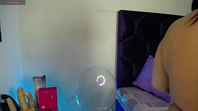 Snapshot of GochitaWild chatting on November 2025 07:59:01 PM GochitaWild online show from November 2025 07:59:01 PM