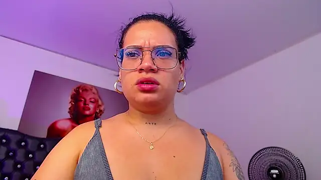 Taliana36 online show from February 2025 12:49:01 PM