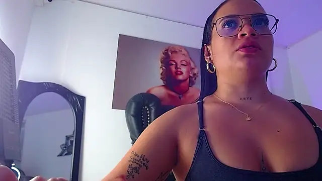 Taliana36 online show from February 2025 01:08:02 PM