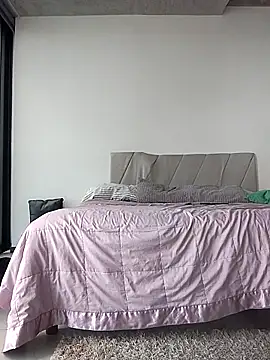 xomimuka online show from October 2025 08:53:02 PM