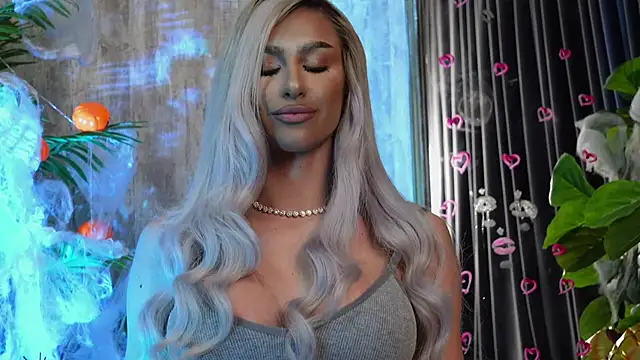 Snapshot of KarlaBart chatting on October 2025 08:11:02 PM KarlaBart online show from October 2025 08:11:02 PM