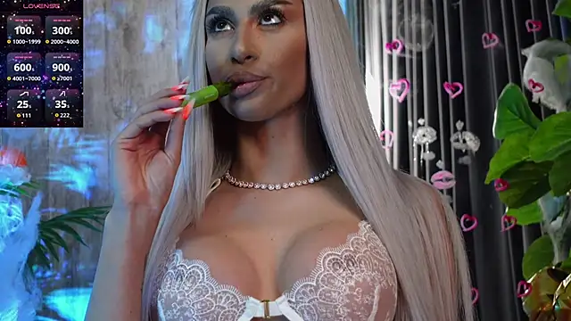 Snapshot of KarlaBart chatting on October 2025 08:20:01 PM KarlaBart online show from October 2025 08:20:01 PM