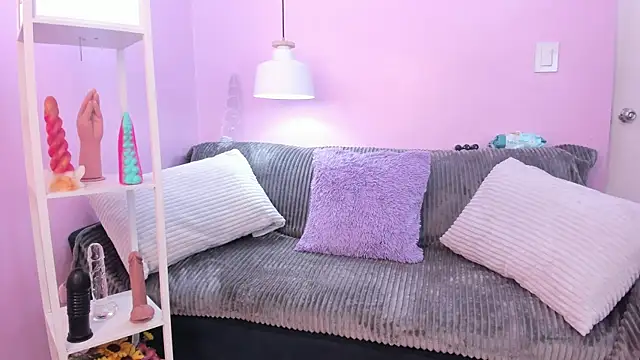 Hiyakasudere online show from April 2026 06:19:02 PM