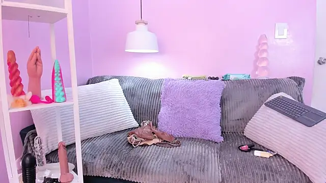 Hiyakasudere online show from April 2026 06:19:01 PM