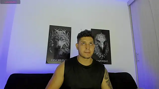 JohanSmith online show from October 2025 12:22:01 AM